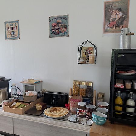 Bed and Breakfast A L Ombre Du Mont Saint Michel Huisnes-sur-Mer Esterno foto